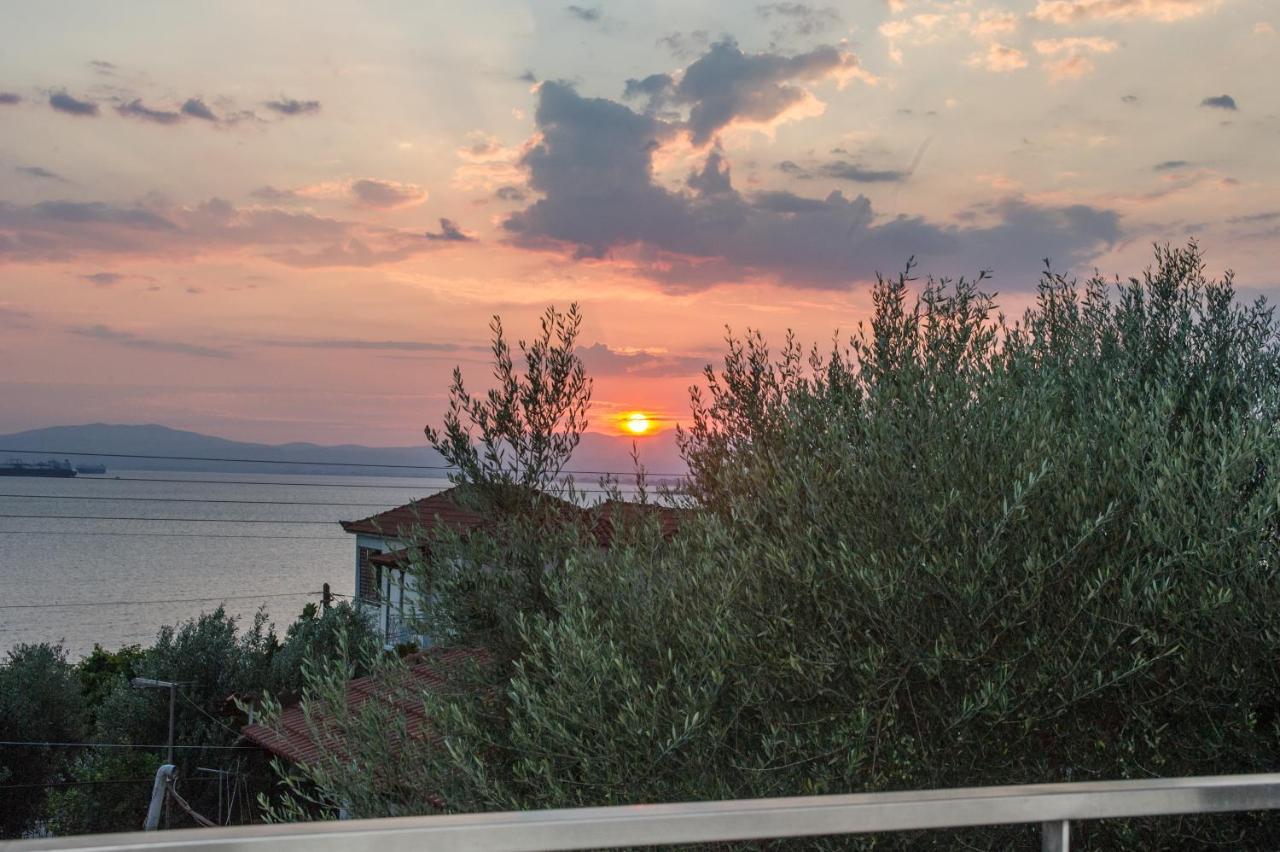 Nina'S Villa, Cosy Seaview Retreat Верга-Каламата Экстерьер фото